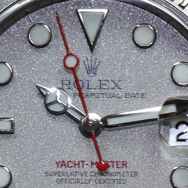 Nahaufnahme Ziffernblatt (Ausschnitt) einer Rolex-Armbanduhr